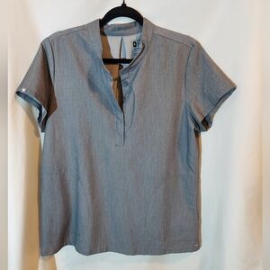 Figs Technical Collection Charcoal Henley Short Sleeved Shirt - M